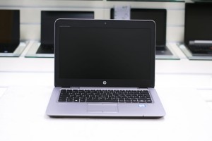 HP EliteBook 820 G3 | 12,5" HD | i5-6300U | 8GB DDR4 | 256GB SSD M.2  | Intel HD 520 | WINDOWS