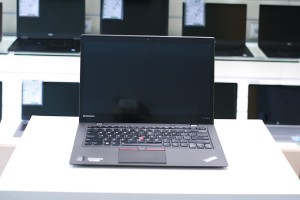 LENOVO ThinkPad X1 Carbon 3rd | 14" WQHD IPS DOTYK | i5-5300U | 8GB DDR3 | 128GB SSD | Intel HD 5500 | WINDOWS