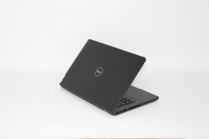 DELL Latitude 5400 | 14" FHD DOTYK | i7-8665U | 16GB DDR4 | 512GB SSD NVMe | Intel UHD 620 | WINDOWS 10/11 PRO