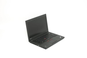 LENOVO ThinkPad X250 | 12.5" HD | i5-5300U | 8GB DDR3 | 128GB SSD | Intel HD 5500 | WINDOWS 10 PRO