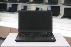 LENOVO ThinkPad T540p | 15.6" HD | i5-4300M | 8GB DDR3 | 500GB HDD | Intel HD 4600 | WINDOWS