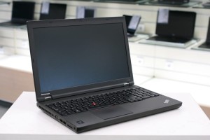 LENOVO ThinkPad T540p | 15.6" FHD | i5-4210M | 8GB DDR3 | 500GB HDD | nVidia Geforce GT 730M | WINDOWS