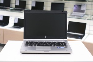HP EliteBook 8470p | 14.1" HD+ | i5-3320M | 4GB DDR3 | 180GB SSD | Intel HD 4000 | WINDOWS 7 PRO