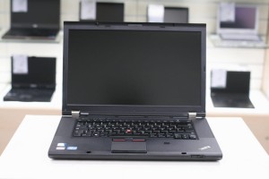 LENOVO ThinkPad T530 | 15.6" HD | i5-3230M | 8GB DDR3 | 240GB SSD | Intel HD 4000 | WINDOWS 7 PRO